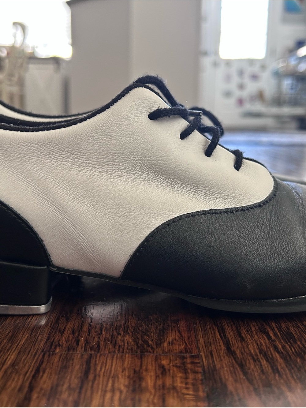 Chloe and Maude Bloch Tap shoes size 7.5 - Picture 4 of 6